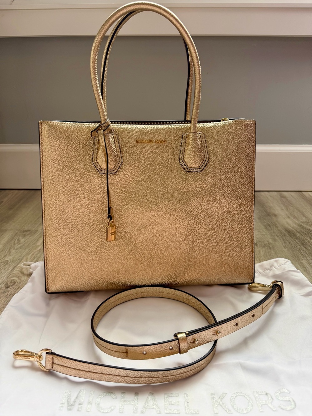 Michael Kors - Metallic Pale Gold Pebbled Leather Satchel / Tote Bag with Strap